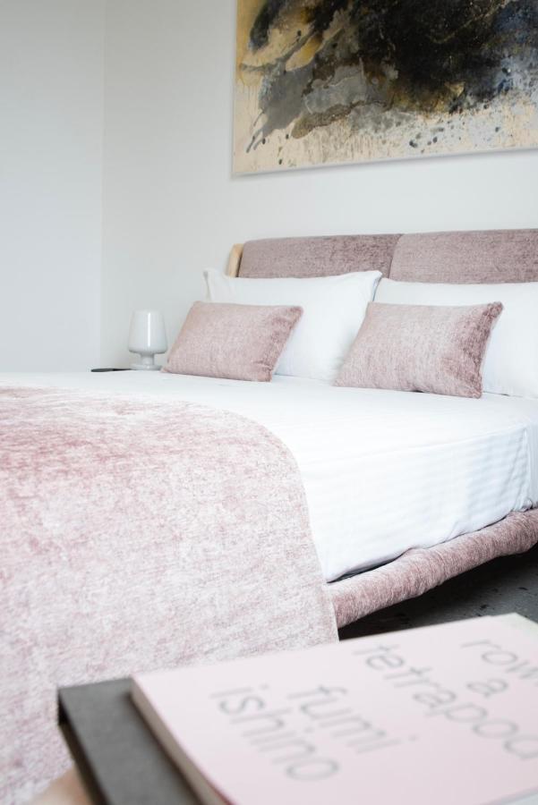 Lisetta Gardens Boutique & Suites Чистернино Экстерьер фото