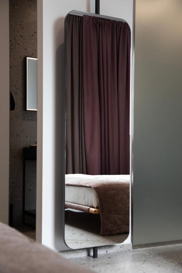 Lisetta Gardens Boutique & Suites Чистернино Экстерьер фото