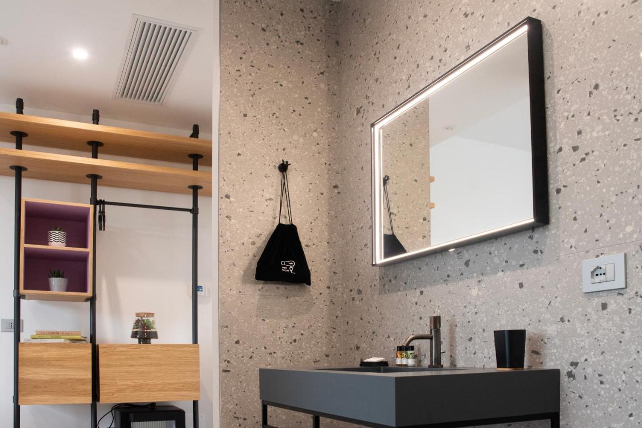 Lisetta Gardens Boutique & Suites Чистернино Экстерьер фото