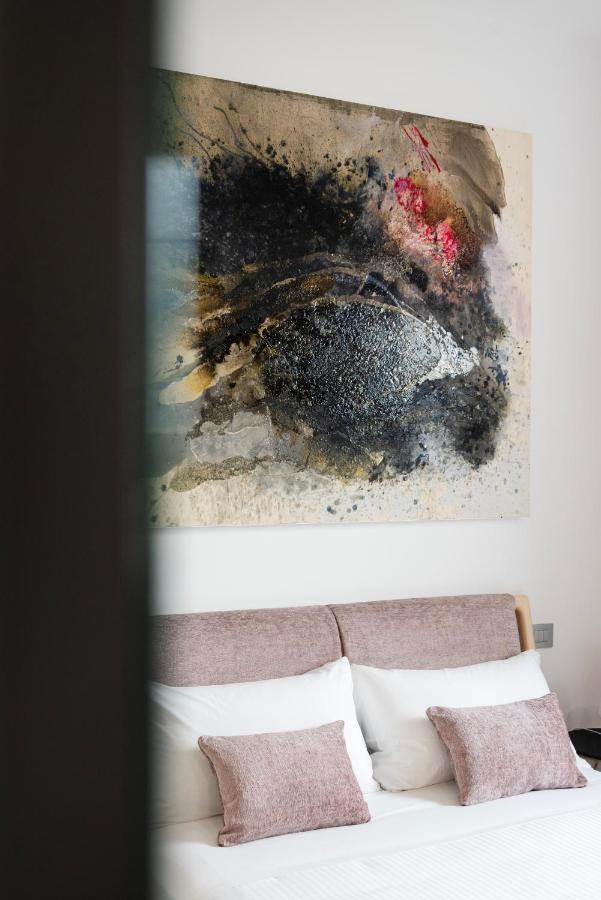 Lisetta Gardens Boutique & Suites Чистернино Экстерьер фото