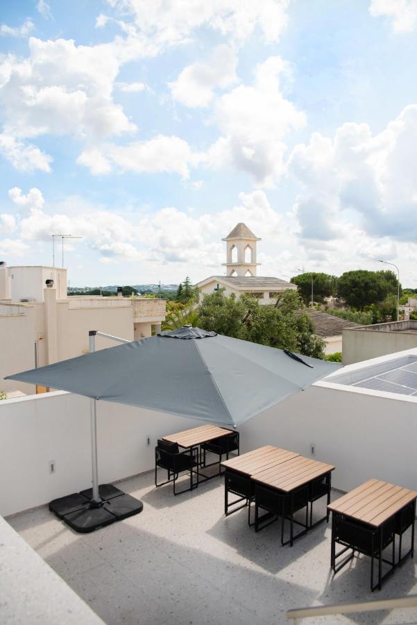 Lisetta Gardens Boutique & Suites Чистернино Экстерьер фото